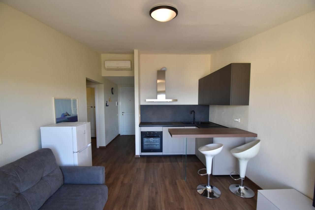 Grotta Azzurra Apartment - Cavoli - Terrazza Vista Mare, Clima E Parcheggio San Piero in Campo  Εξωτερικό φωτογραφία